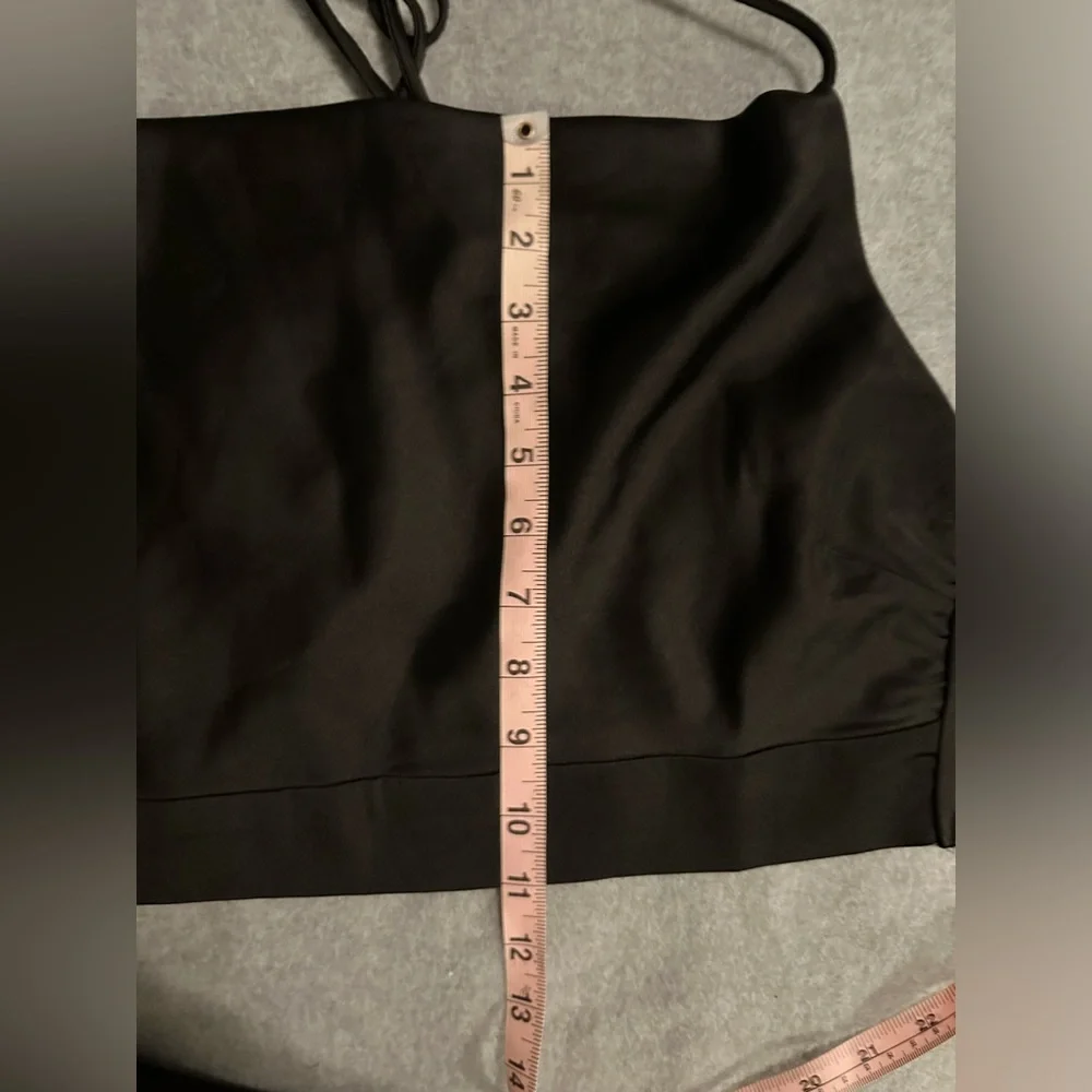 Princess Polly black cowl neck open back crop top size 6 - Picture 8 of 8
